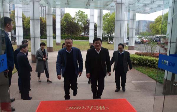 良性互動談合作，互利共贏求發(fā)展——安徽醫(yī)科大學(xué)黨委書記顧家山...